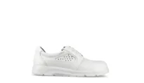 Lightweight lace-up shoes with toe cap